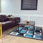 Cozy Cue Retreat I 2 Br